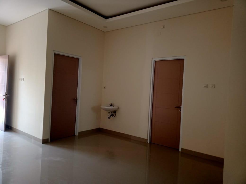 Rumah Di Jual Taman Napoli Di Lippo Cikarang